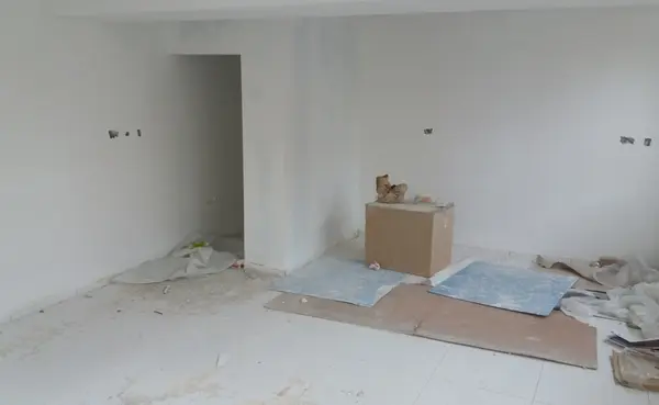 Shops to let in Malta: San Gwann property for rent