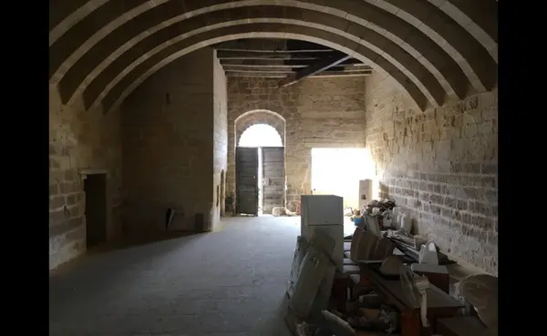 Shops for rent in Malta: Floriana 220sqm commercial premises for rent