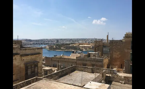 Real estate Malta: Beautiful Palazzo For Rent in the Center of Valletta