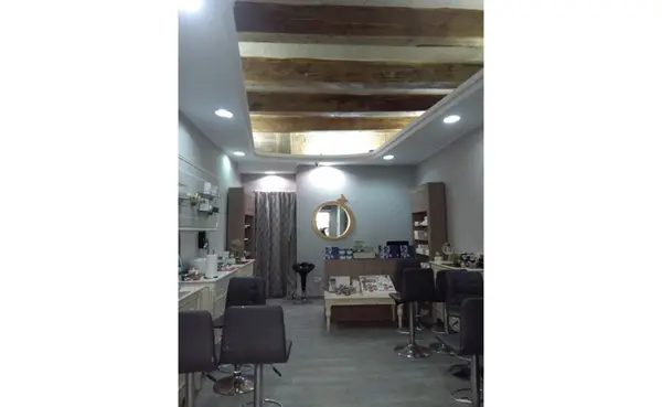 Shop to let in Malta: Valletta 50sqm Shop For Rent on Merchants Street, Excellent For a Gelateria