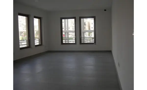 Office to let Malta: 60sqm premises for rent in Cospicua