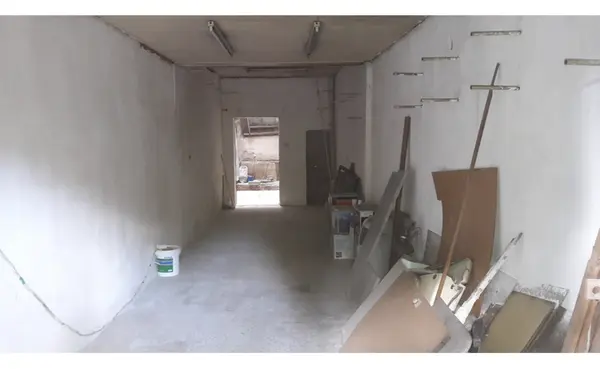 Office to let Malta: Pieta 60sqm shop / office for rent