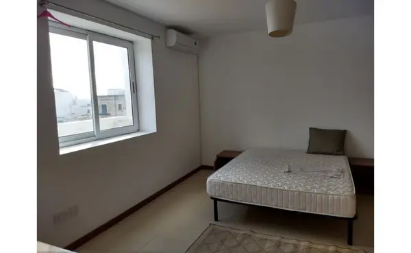 Villas in Malta: Attard 3 bedroom Villa to let