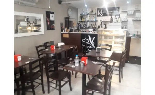 Estate agents Malta: Valletta 80sqm restaurant / bar for rent