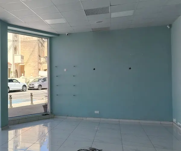 62sqm Shop for Rent in Naxxar – Ideal for Stationery Business