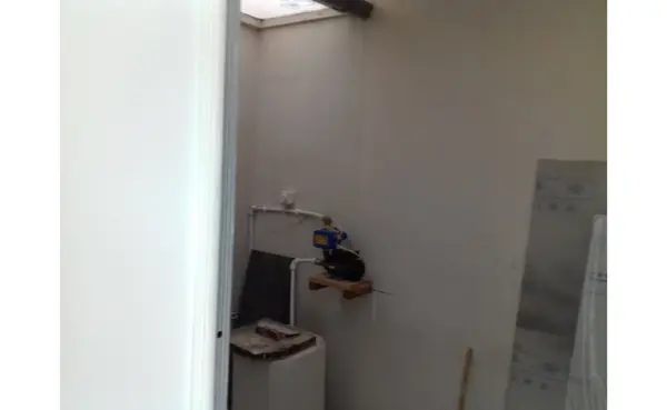 Shops for rent Malta: Fgura 30sqm outlet to let