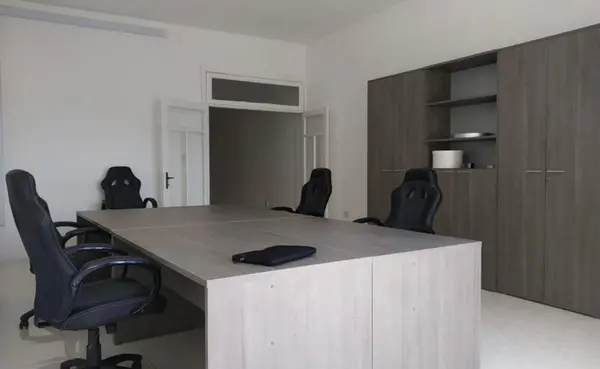 Sliema office with seaviews for rent