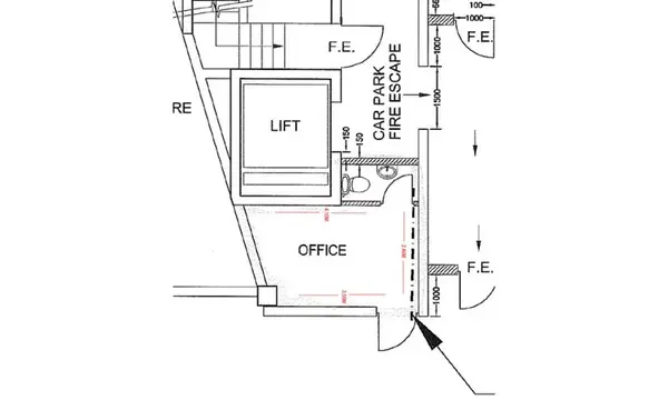 Offices for rent Malta: St Julian's 11sqm office to let in a busy area