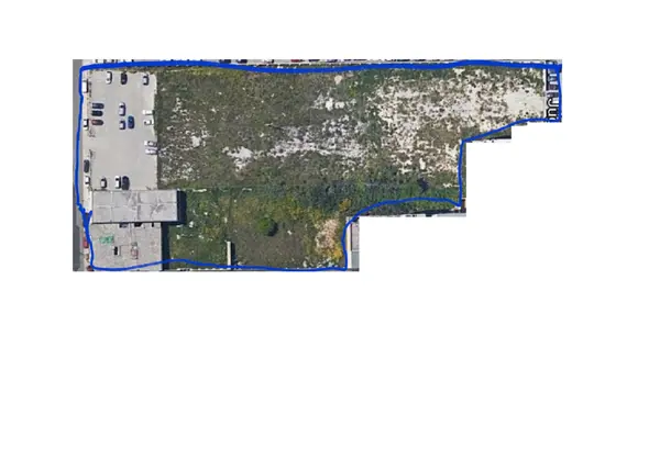 Site for sale that consists of 6000sqm in Marsa