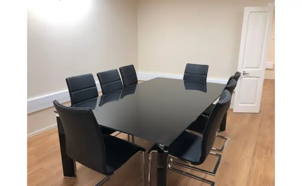 Office to let Malta: Valletta Office Consisting of 100sqm Premises for Rent in St Pauls Street