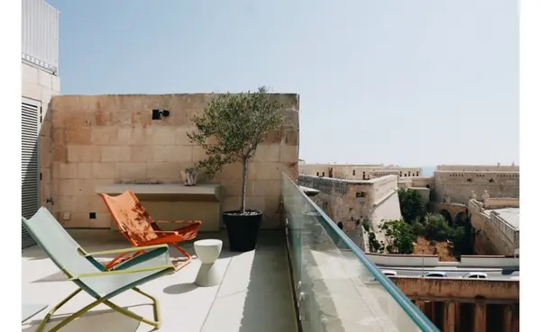 Office to let in Malta: Valletta office to let with a total area of 32sqm