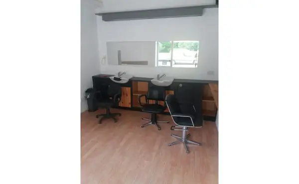 Offices in Malta: 25sqm commercial property in Birkirkara