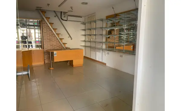 Retail Shop for rent in Valletta