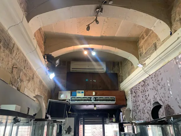 Estate agents Malta: Shop in Valletta for sale on Merchants street Valletta