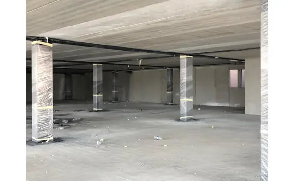 Commercial premises with an area of 950sqm for rent in Gzira