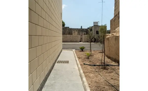 Qormi commercial premises for rent with an area of 460sqm