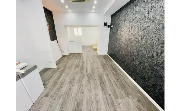 Shops for rent in Malta: 100sqm commercial premises with class 4b permits for rent in Sliema