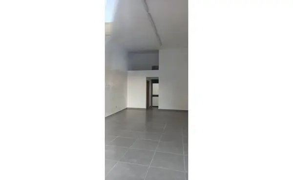 Shops for rent in Malta: 50sqm premises for rent in San Gwann