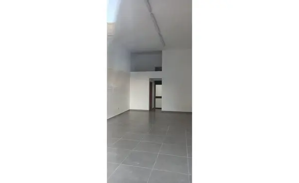 Shops for rent in Malta: 50sqm premises for rent in San Gwann