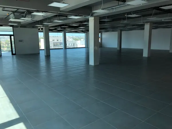 Mriehel Modern 500sqm commercial property for rent