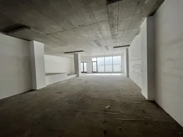 Shop to let in Ta Xbiex with an area of 206sqm