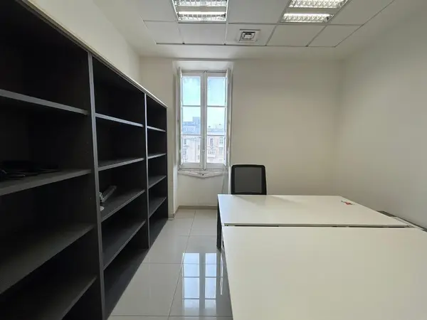 Modern Office for rent in Floriana with 240sqm for rent