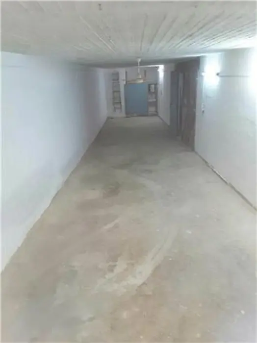 Gzira 94sqm street level garage for rent