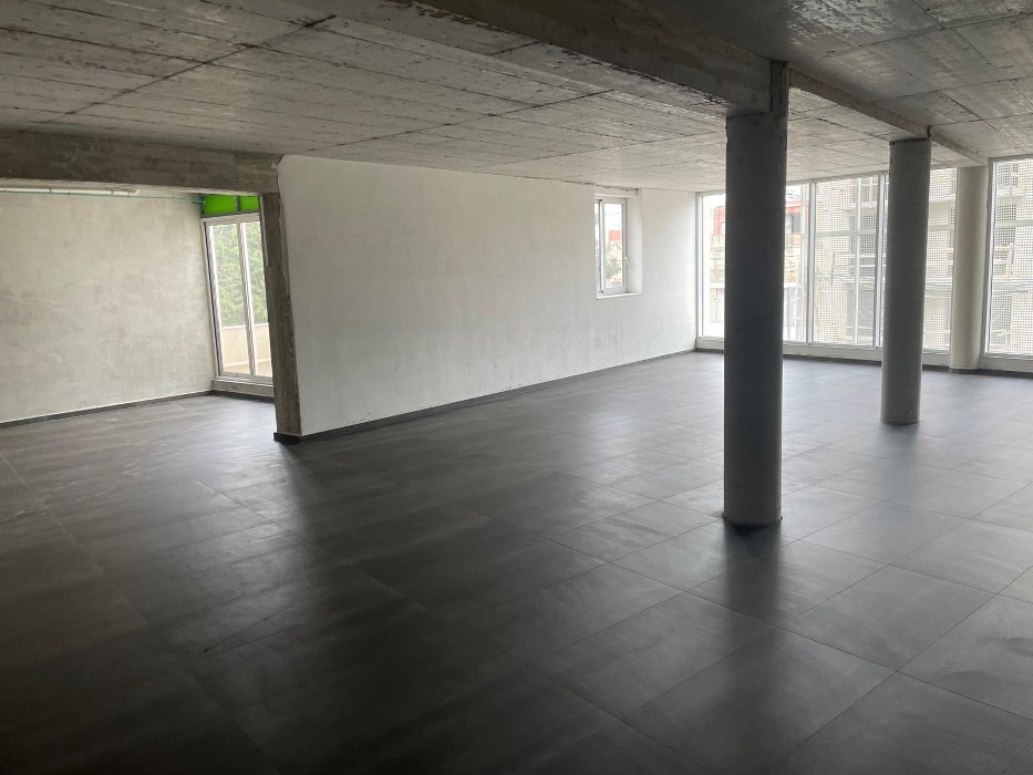 345sqm commercial premises for rent in St Venera
