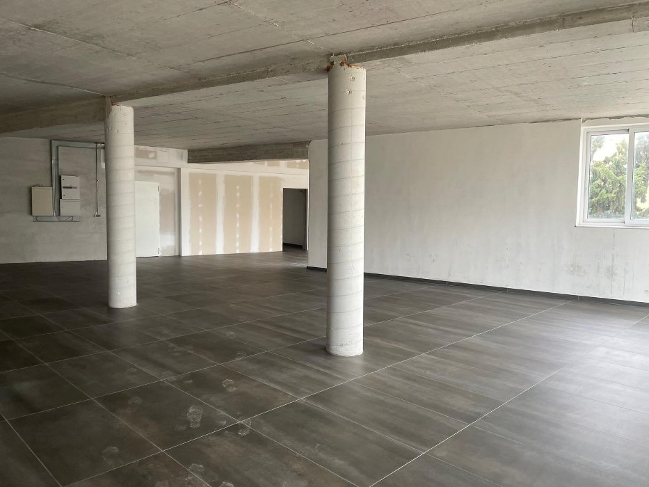 345sqm commercial premises for rent in St Venera