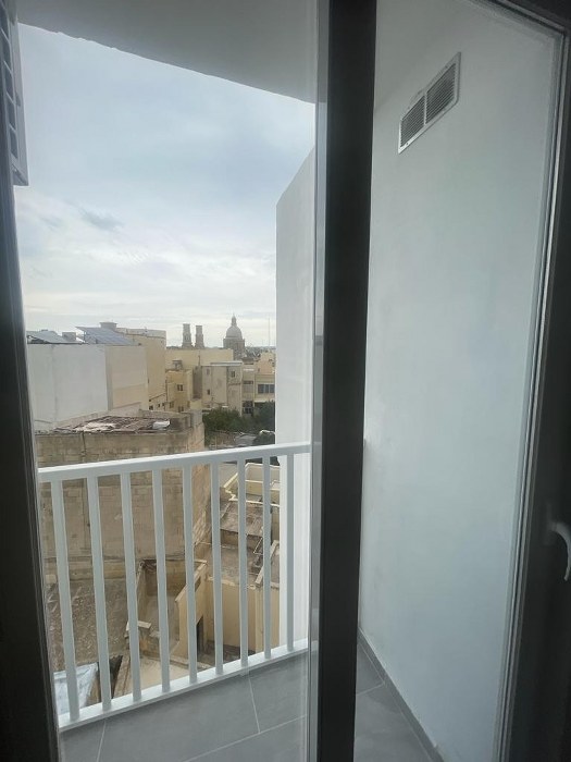 Hamrun Fully Equipped 7-Bedroom Block for rent