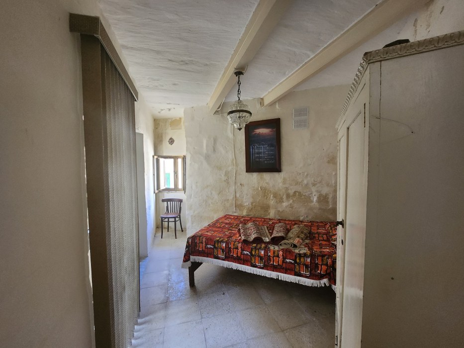 Large townhouse for sale in Ghajnsielem, Gozo