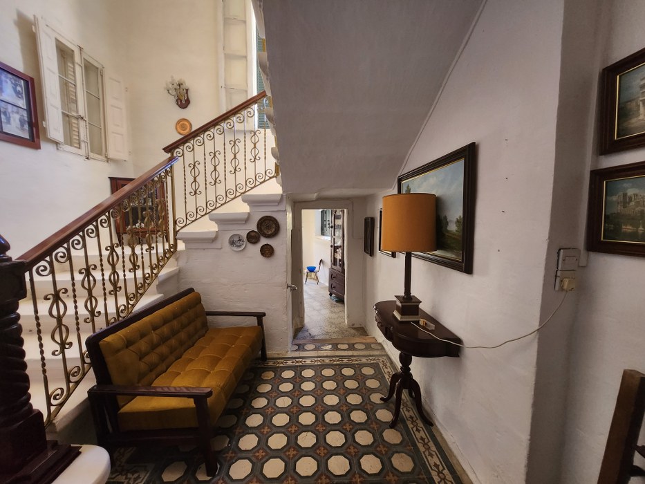 Large townhouse for sale in Ghajnsielem, Gozo