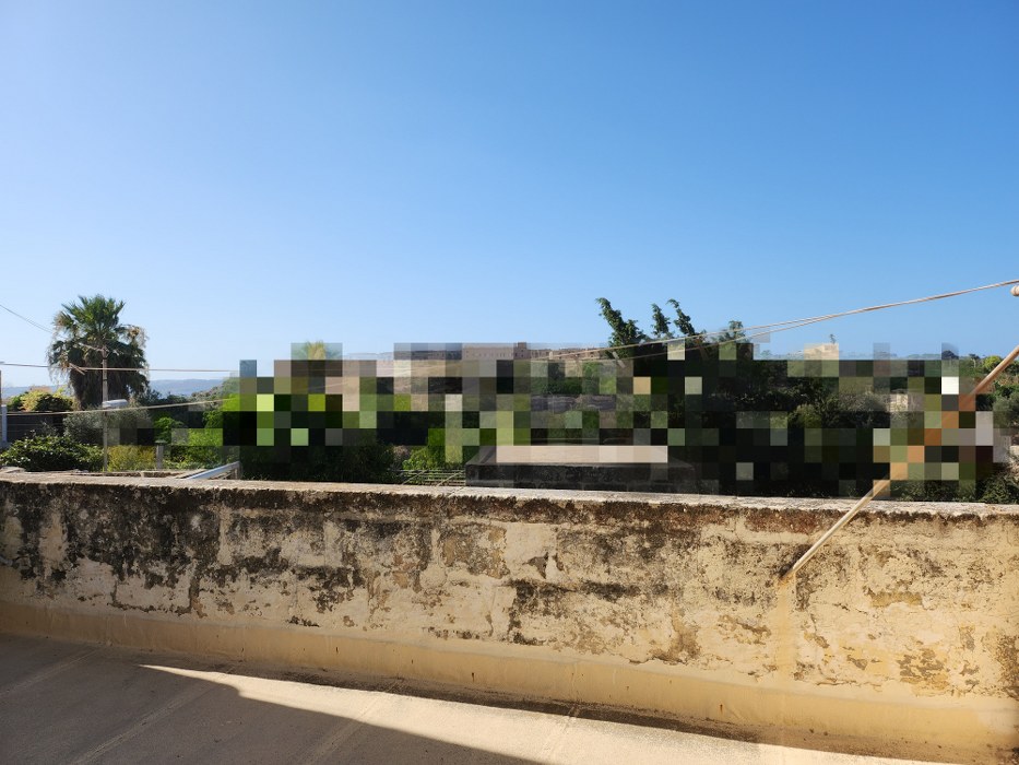 Large townhouse for sale in Ghajnsielem, Gozo