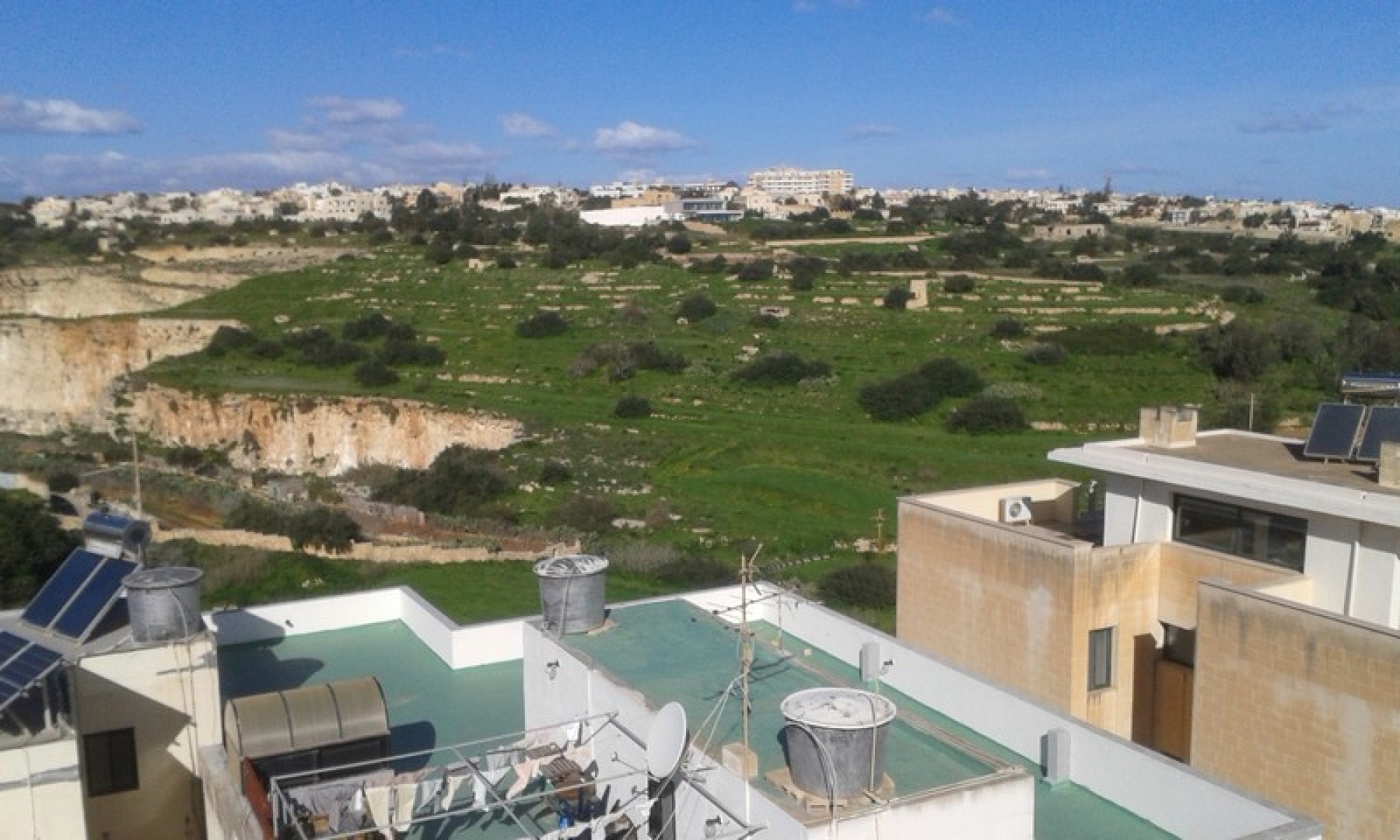 Guest House / Embessay with 10 bedrooms for rent in San gwann