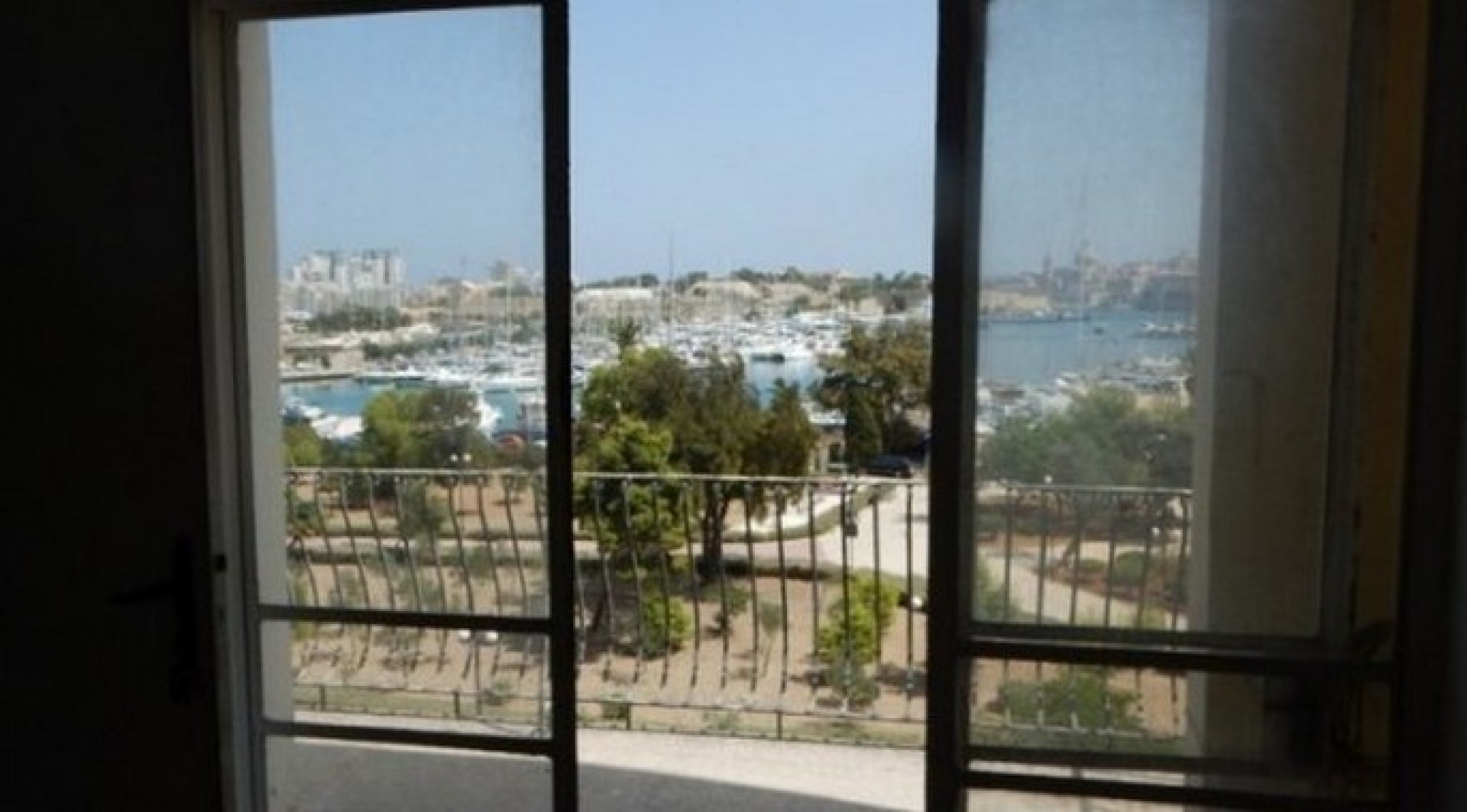 Seafront Office For Rent in Ta Xbiex/Gzira