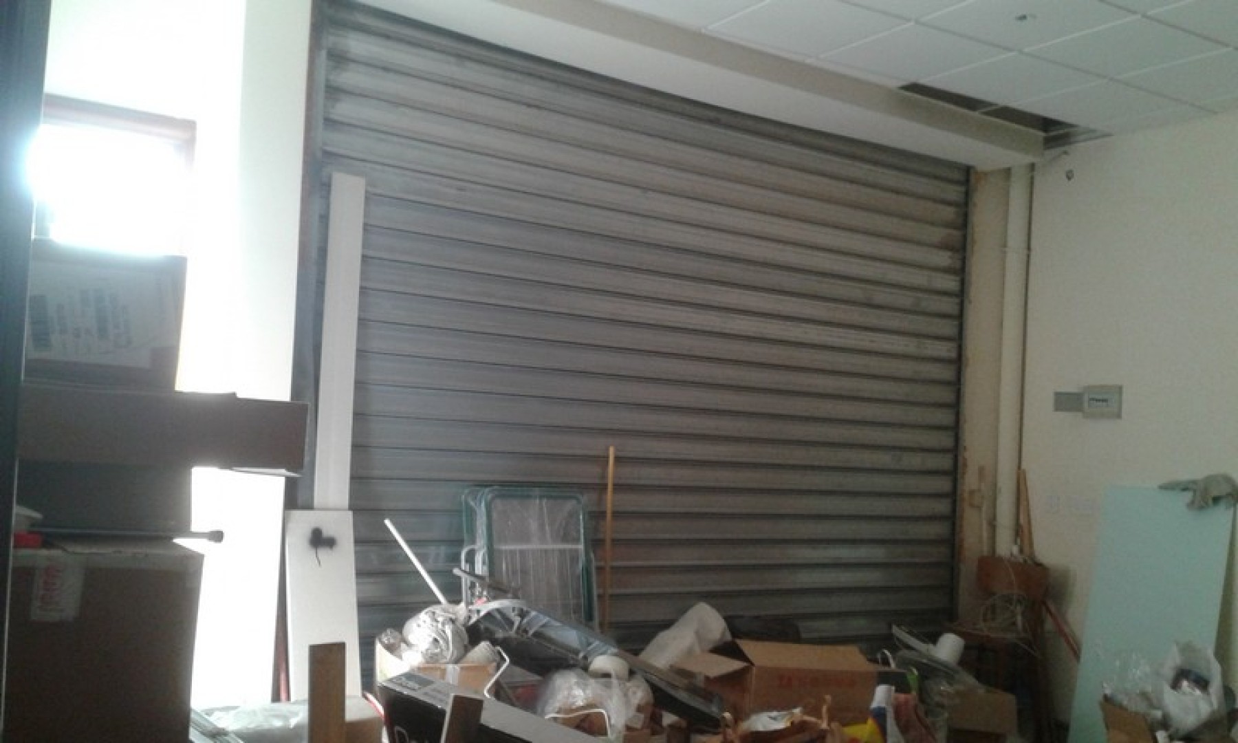 Showroom/offices to let in Sta Venera