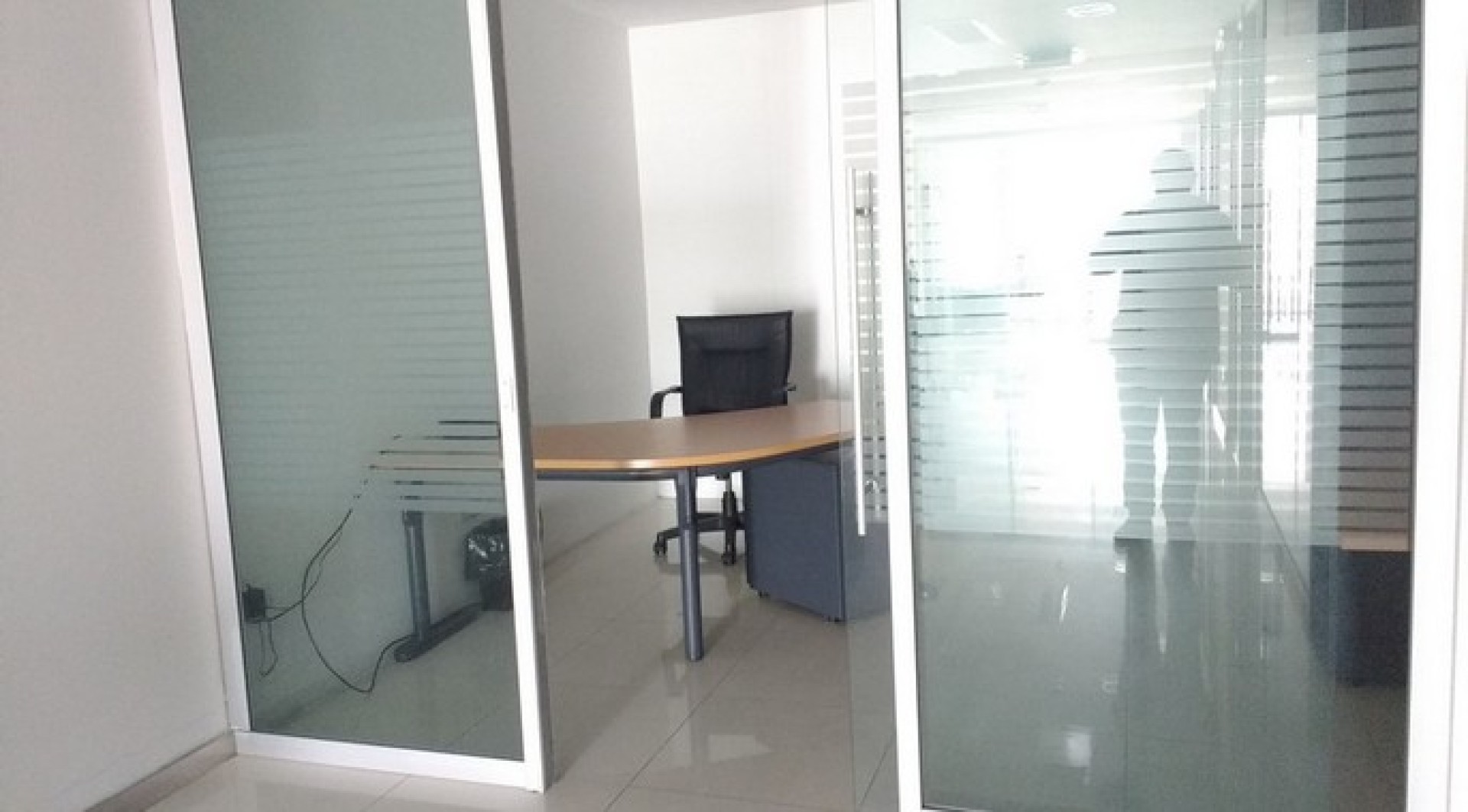 200 sqm Offcie for rent in Birkirkara