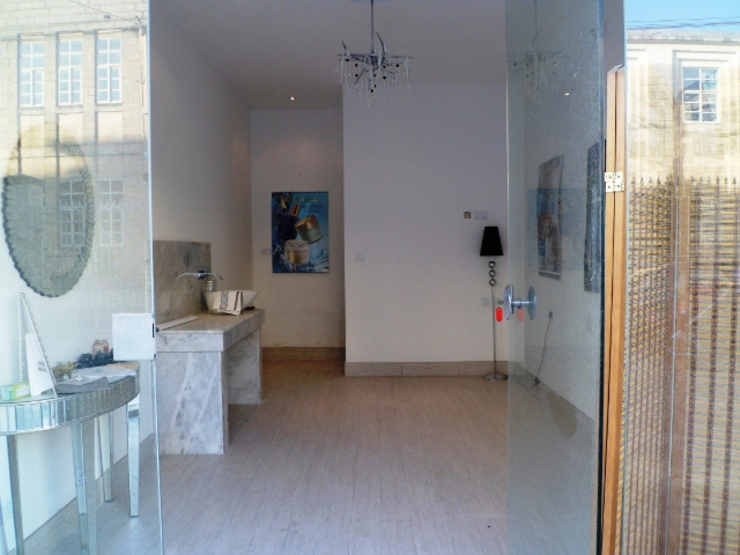 Shop finished to a high standard in Naxxar