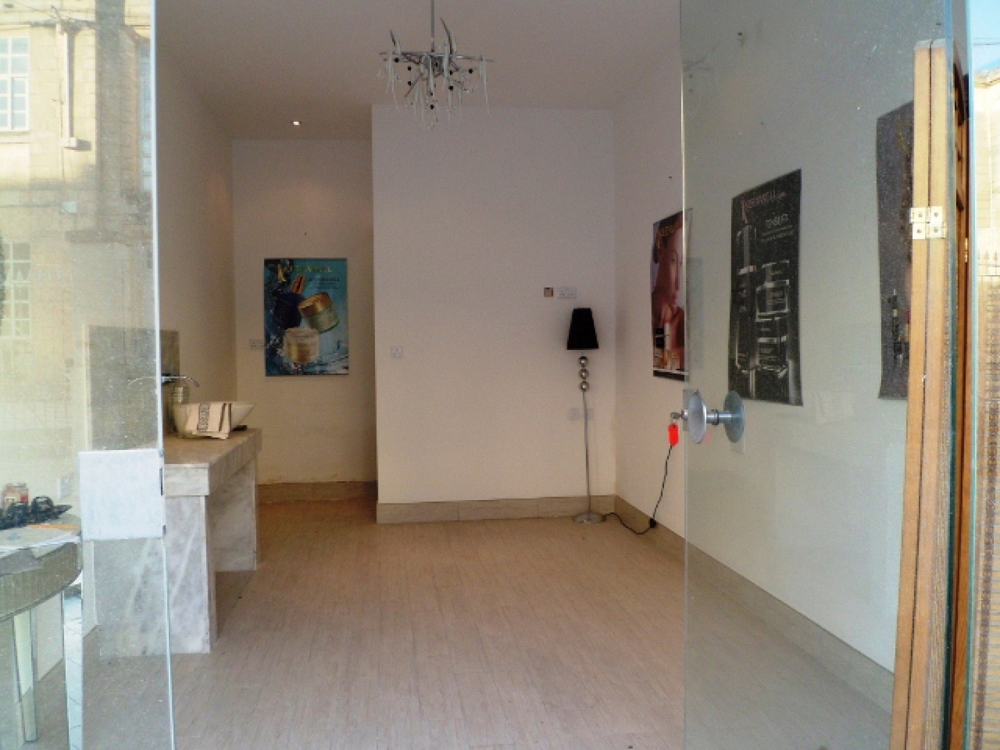 Shop finished to a high standard in Naxxar