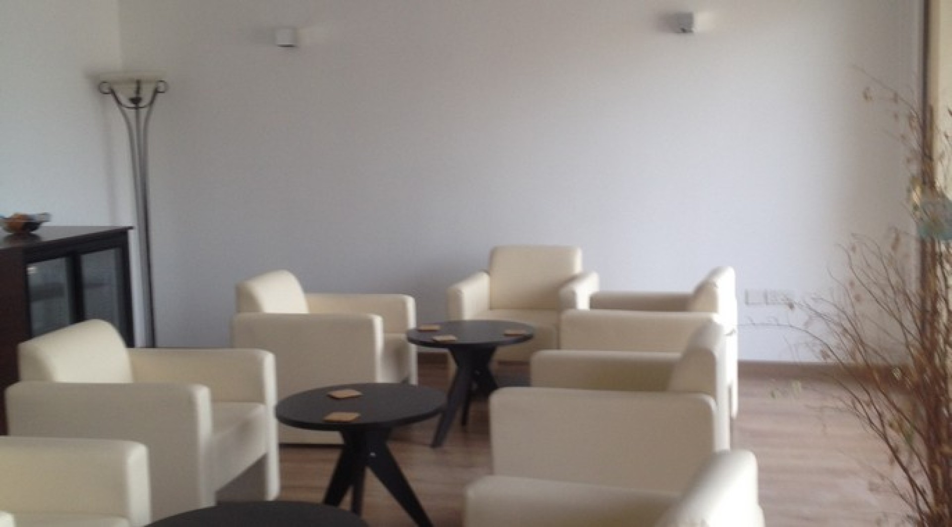 Modern Office with Seaviews to let
