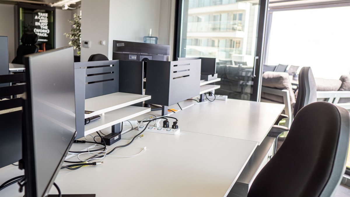 Penthouse Office that Consists of 400 sqm for rent in St Julians