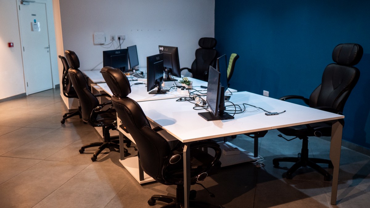 Penthouse Office that Consists of 400 sqm for rent in St Julians