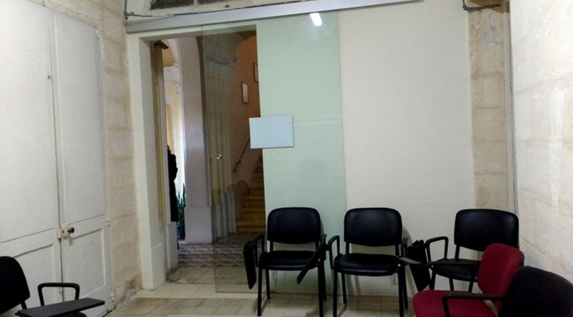 Malta Real Esate: 55 sqm Office in Floriana