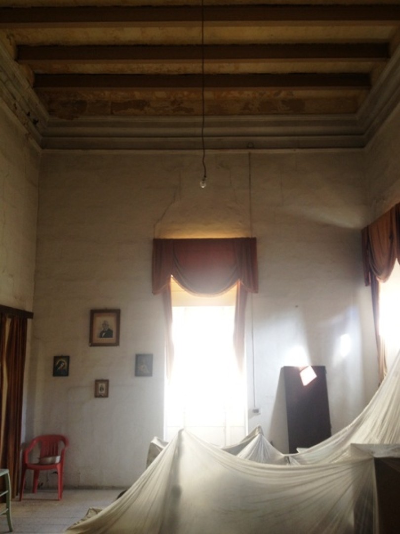 Beautiful Palazzo For Rent on Merchants Street, Could be used for Various Options !!