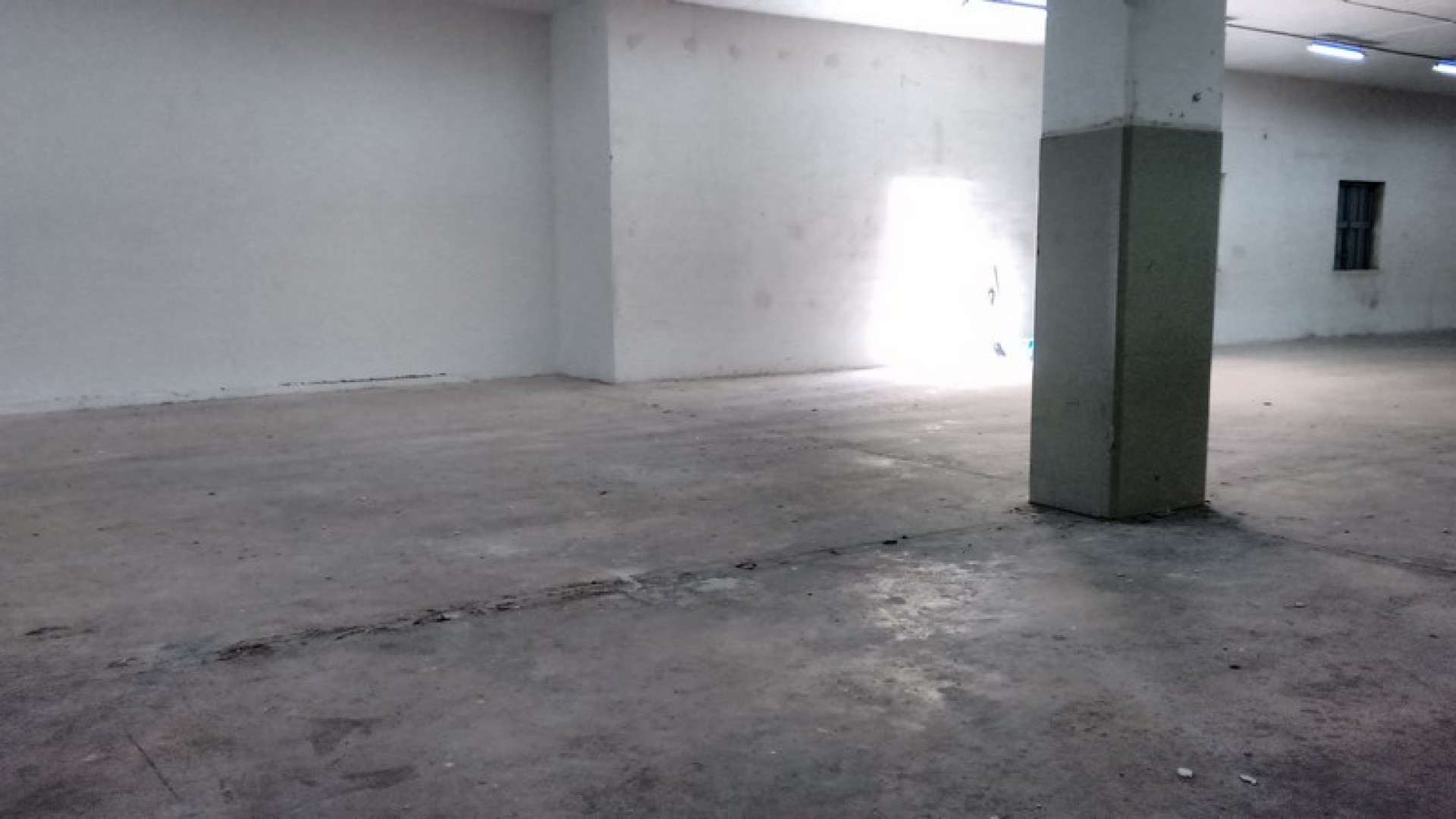 Warehouse in Qormi 500sqm For Rent