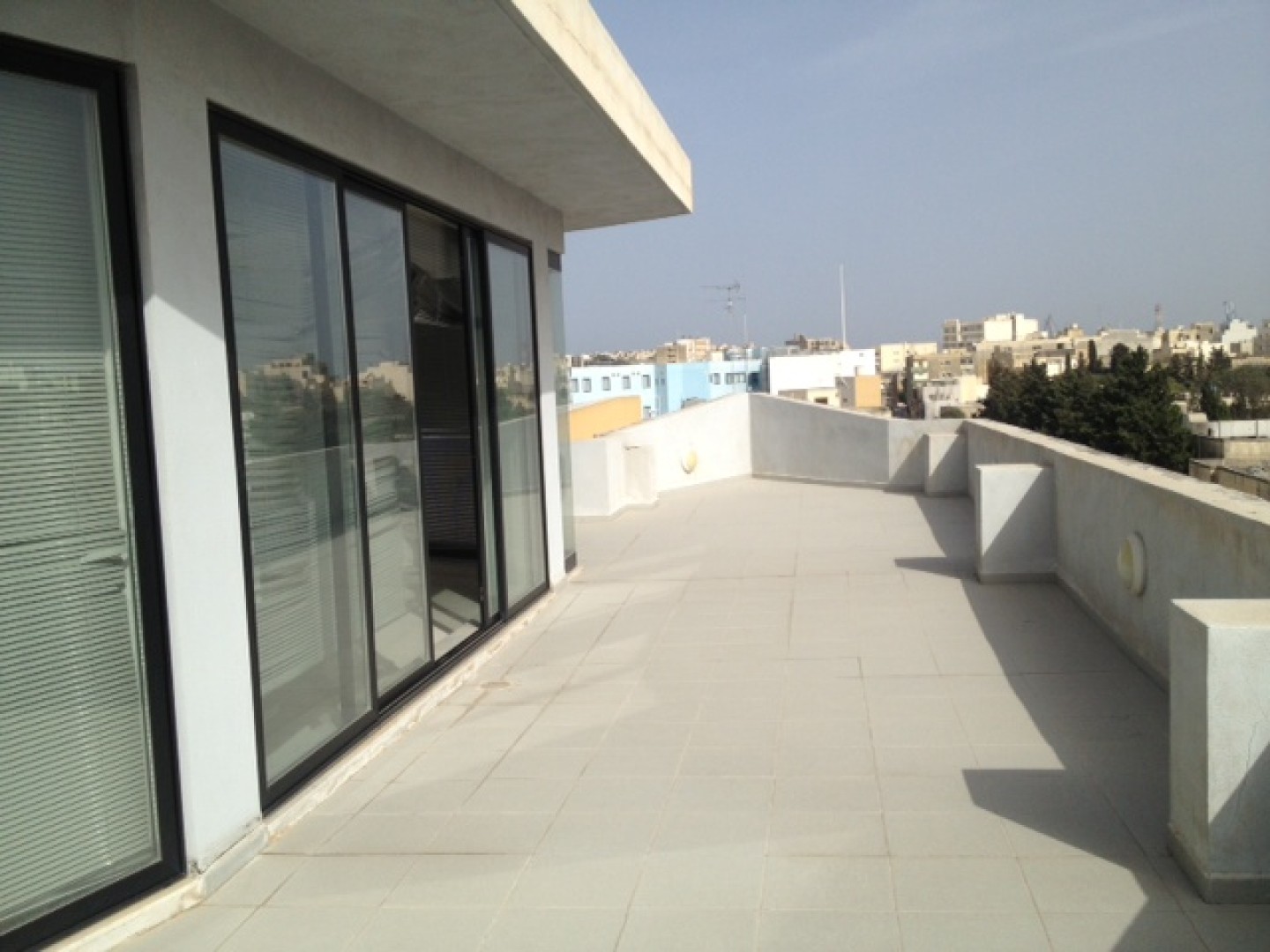 Penthouse Office for rent in Gwardamangia