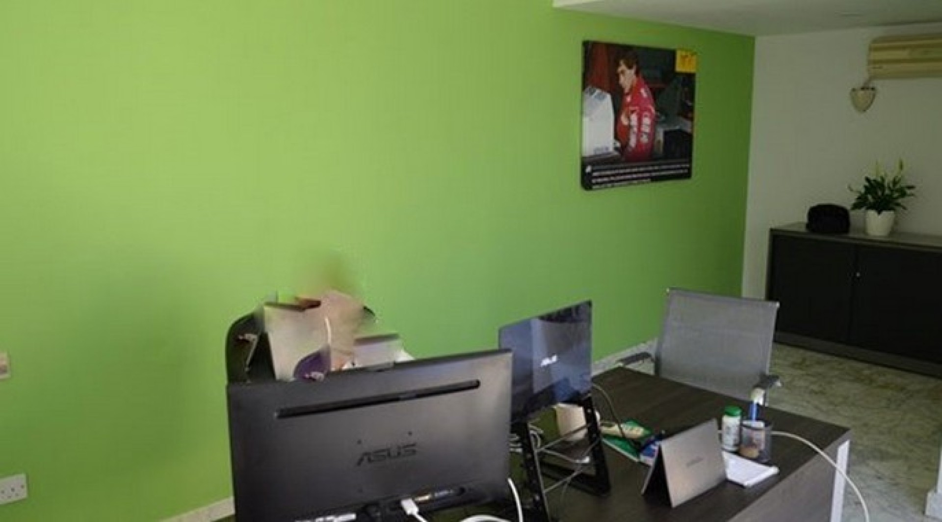 Corner Penthouse Office for rent in Paceville