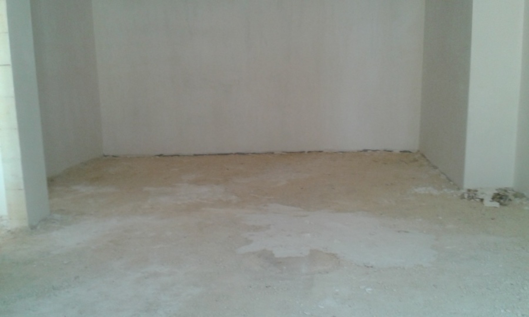 A Bright Central Office in Naxxar