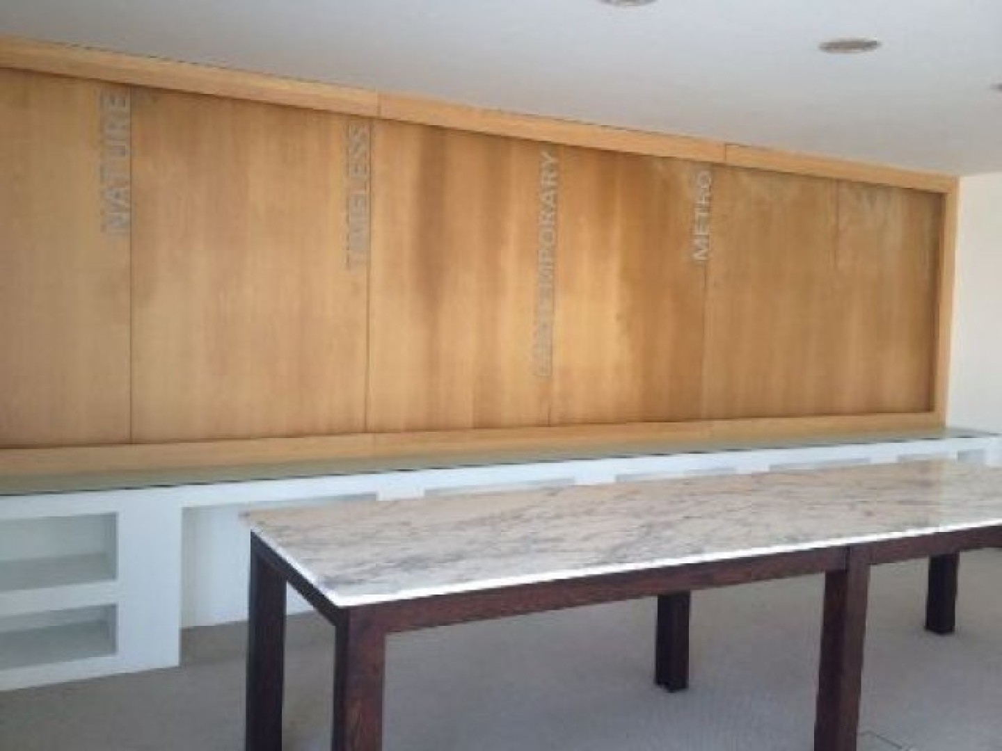 Large 300sqm Corner Office