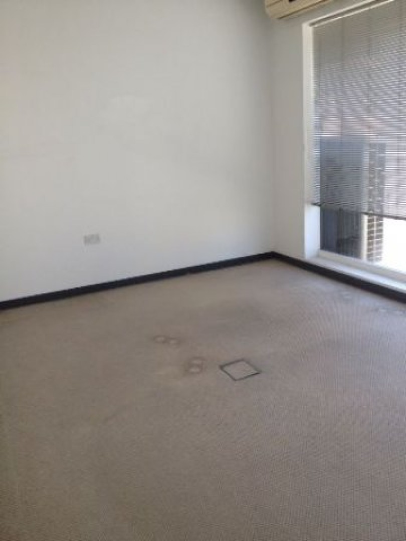 Large 300sqm Corner Office